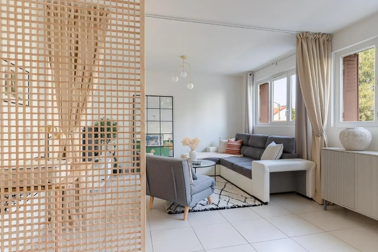 Appartement Spacieux 1 Chambre Parking Gratuit Valence